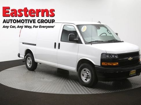 Used 2019 Chevrolet Express 2500 w/ Safety Package RWD image 47