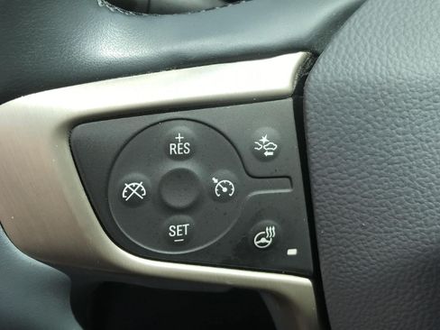 Used 2023 GMC Terrain Denali w/ Black Diamond Edition AWD/4WD image 35