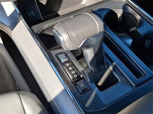 Used 2023 Ford F150 Lightning Pro image 12