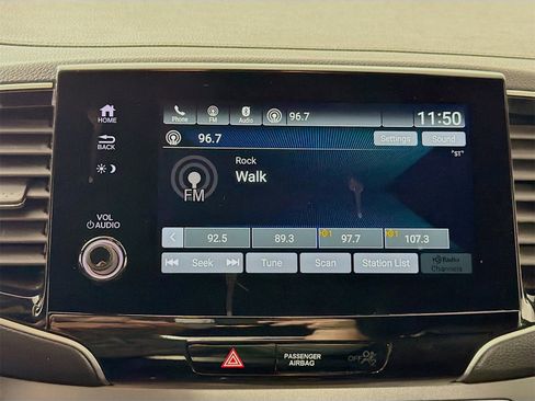 Used 2024 Honda Passport EX-L image 21