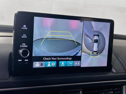 Used 2023 Honda Pilot Elite image 14