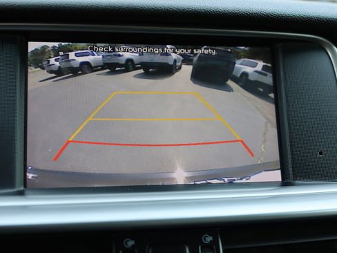 Used 2020 Kia Optima LX FWD image 24