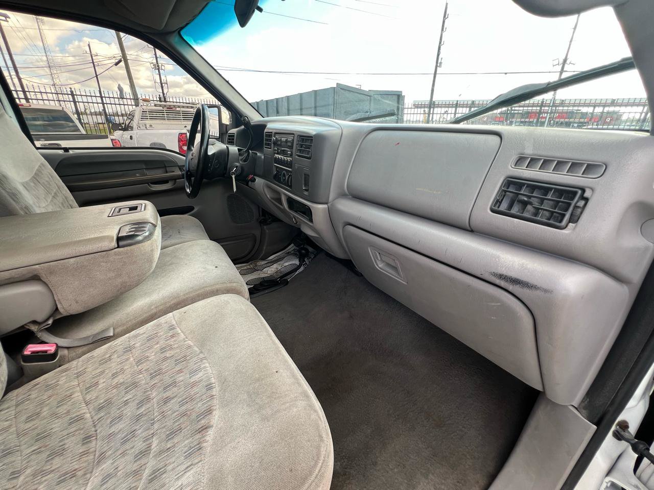 Used 2000 Ford F350 4x4 Regular Cab DRW Super Duty image 41