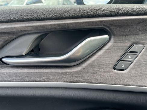 Used 2023 Jeep Grand Cherokee L Limited image 38