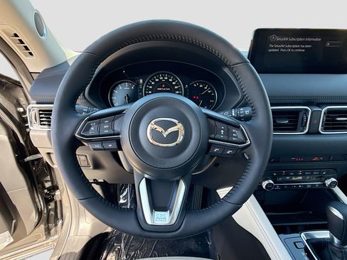 New 2025 MAZDA CX-5 AWD 2.5 S w/ Premium Plus Pkg image 40