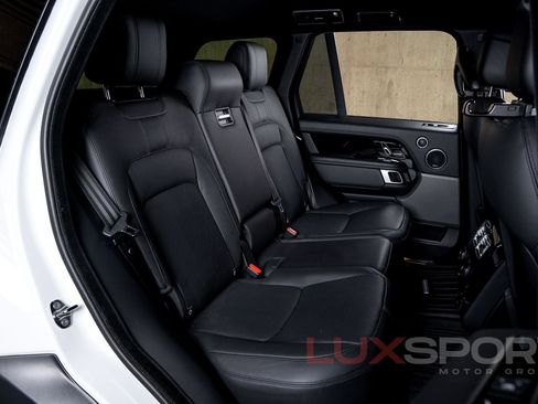 Used 2019 Land Rover Range Rover HSE image 64