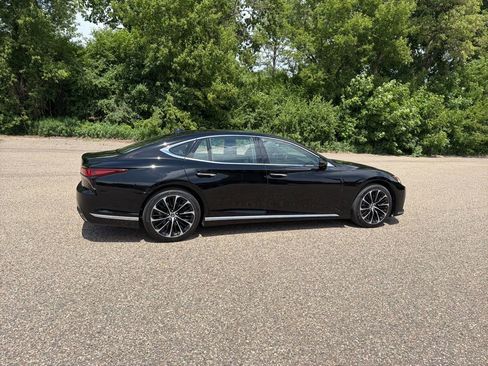 Used 2023 Lexus LS 500 AWD w/ Luxury Package image 21