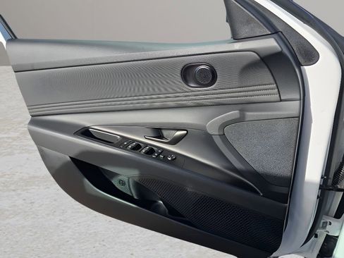 New 2026 Hyundai Elantra Sport image 17