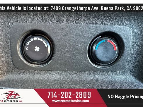 Used 2011 Nissan Pathfinder SV RWD image 38