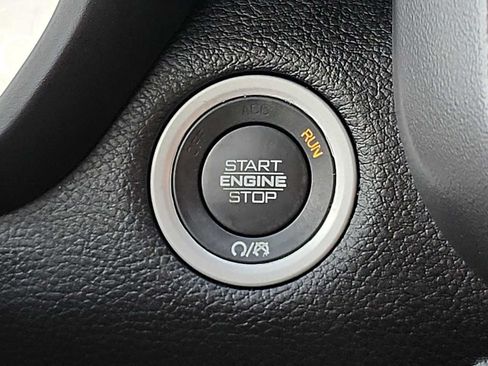 Used 2022 RAM 1500 Big Horn RWD image 10