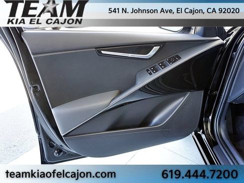 Certified 2024 Kia Niro EX FWD image 22