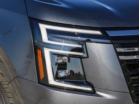 New 2026 Nissan Armada SV RWD image 4