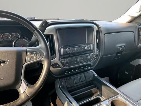 Used 2017 Chevrolet Silverado 1500 LTZ Z71 w/ LTZ Plus Package AWD/4WD image 6