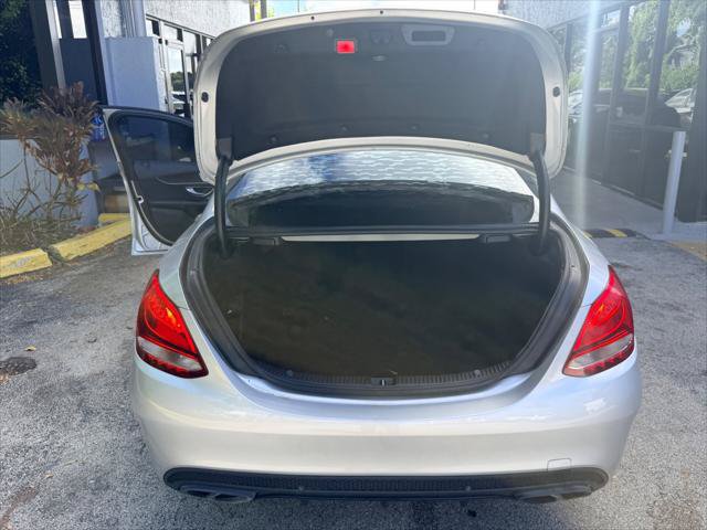 Used 2016 Mercedes-Benz C 300 Sedan image 18