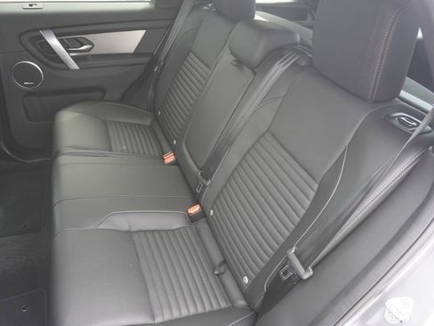 New 2026 Land Rover Discovery Sport Landmark image 30