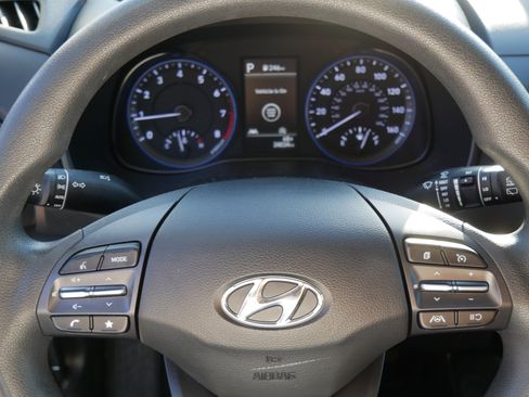 Used 2023 Hyundai Kona SEL image 25