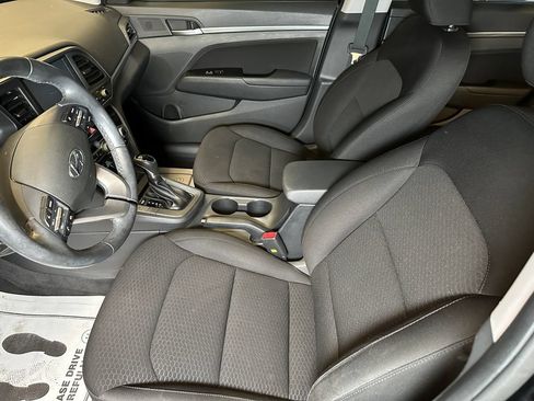 Used 2020 Hyundai Elantra Value Edition w/ Cargo Package (C1) FWD image 18