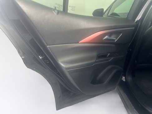 Used 2024 Chevrolet Equinox EV RS FWD image 27