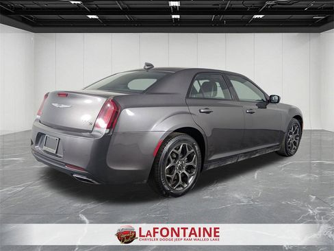 Certified 2018 Chrysler 300 S w/ Safetytec Plus Group image 5