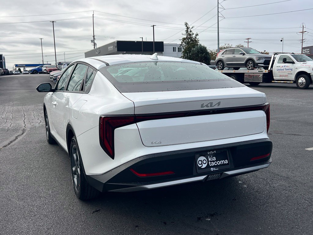 Certified 2025 Kia K4 FWD image 9