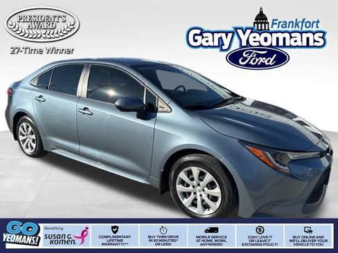 Used 2022 Toyota Corolla LE image 1