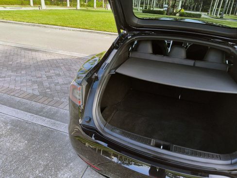 Used 2017 Tesla Model S 75D AWD/4WD image 45