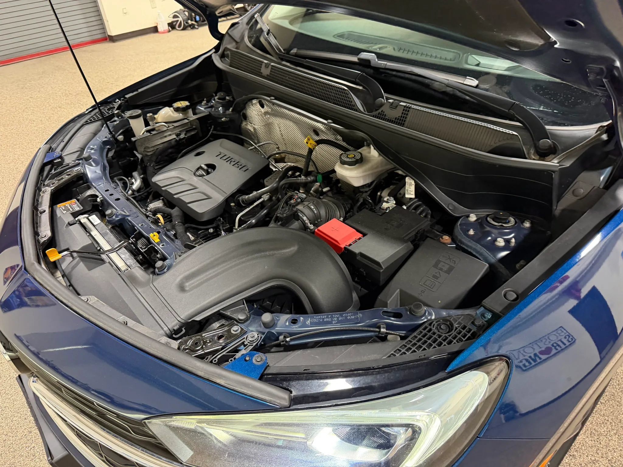 Used 2021 Buick Encore GX Essence AWD/4WD image 57