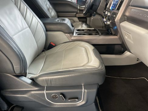 Used 2022 Ford F250 Limited w/ FX4 Off-Road Package AWD/4WD image 35