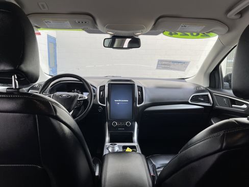 Used 2024 Ford Edge SEL w/ Convenience Package image 18