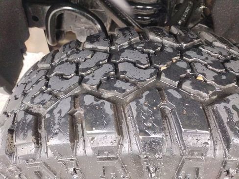 Used 2020 Chevrolet Colorado ZR2 image 30