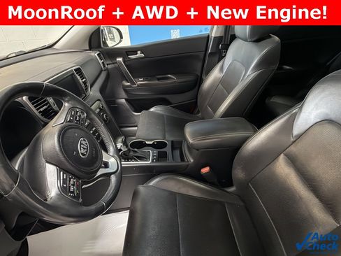 Used 2017 Kia Sportage EX w/ EX Technology Package image 13