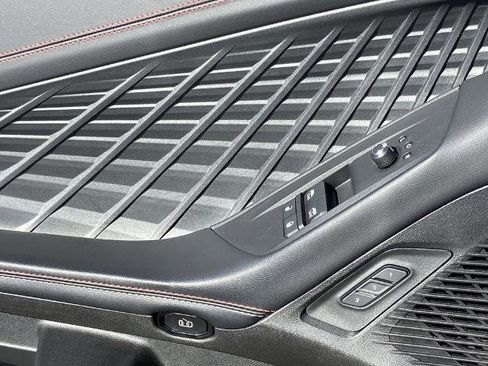 Used 2025 Dodge Charger Daytona Scat Pack w/ Track Pack image 19