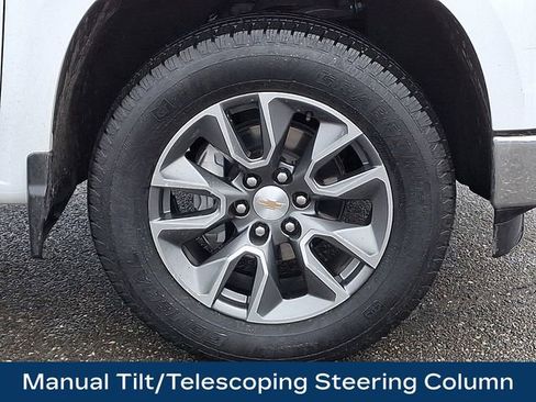 Used 2025 Chevrolet Silverado 1500 LT image 12