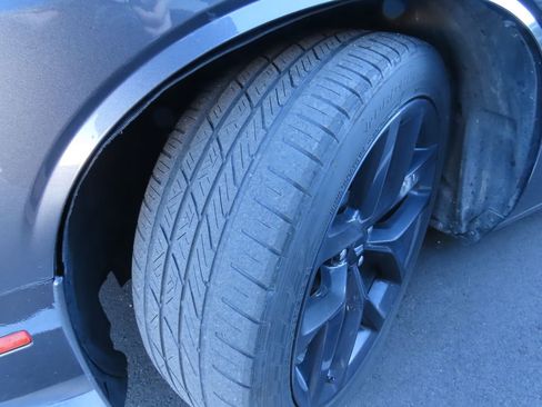 Used 2019 Dodge Challenger R/T image 14