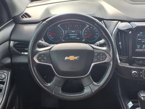 Used 2018 Chevrolet Traverse LT AWD/4WD image 14