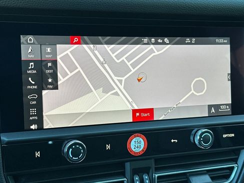New 2026 Porsche Macan AWD/4WD image 36