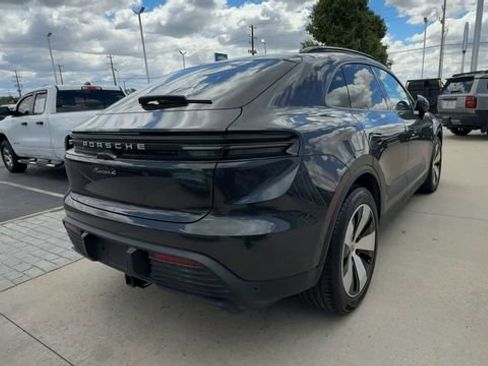 Used 2024 Porsche Macan 4 Electric AWD/4WD image 8