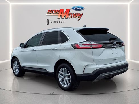 Used 2024 Ford Edge SEL w/ Convenience Package AWD/4WD image 7