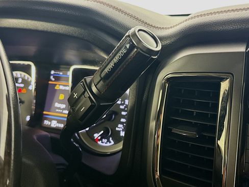 Used 2019 Nissan Titan Platinum Reserve w/ Platinum Utility Package AWD/4WD image 20