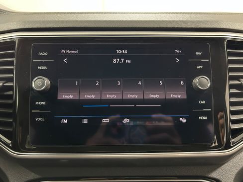 Used 2018 Volkswagen Atlas SEL Premium AWD/4WD image 5