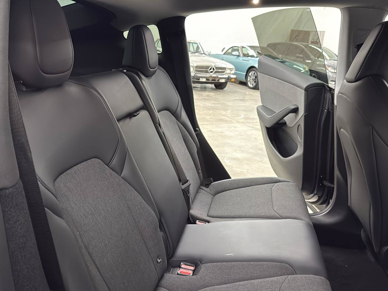 Used 2026 Tesla Model Y 2WD image 15