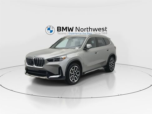 Used 2025 BMW X1 xDrive28i w/ Convenience Package AWD/4WD image 9