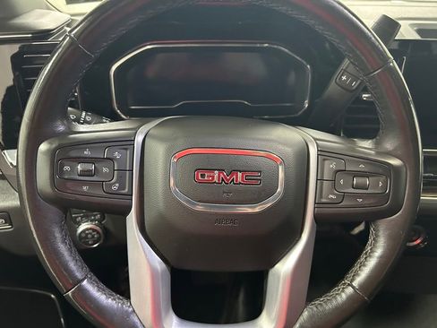 Used 2022 GMC Sierra 1500 Elevation AWD/4WD image 17