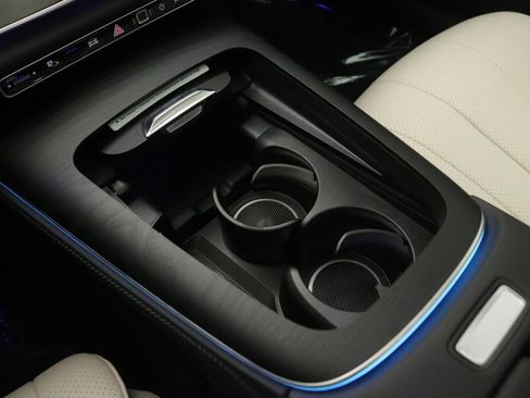 New 2026 Mercedes-Benz E 450 4MATIC Sedan image 6