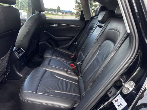 Used 2015 Audi Q5 2.0T Premium Plus w/ Technology Package AWD/4WD image 30