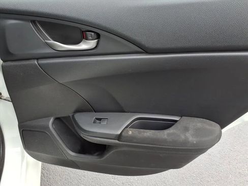 Used 2019 Honda Civic LX image 14