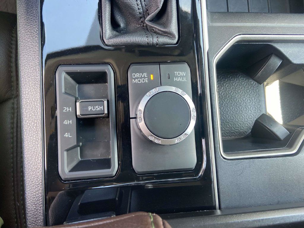 Used 2023 Toyota Tundra SR5 w/ SR5 Convenience Package AWD/4WD image 22