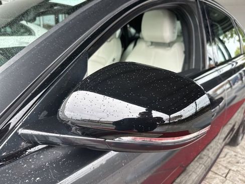 Used 2024 Jaguar XF R-Dynamic SE image 13