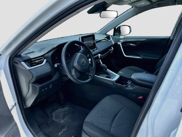 Certified 2023 Toyota RAV4 XLE AWD/4WD image 9