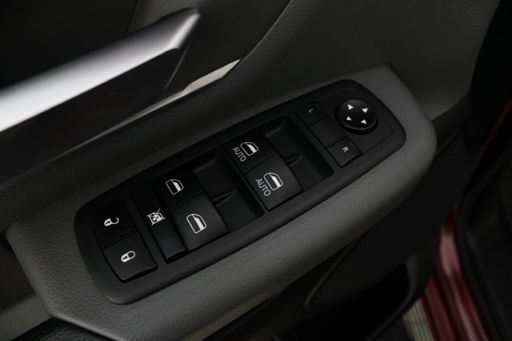 Used 2020 RAM 1500 Big Horn AWD/4WD image 14